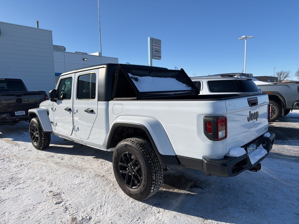 2021 Jeep Gladiator Sport S photo 4