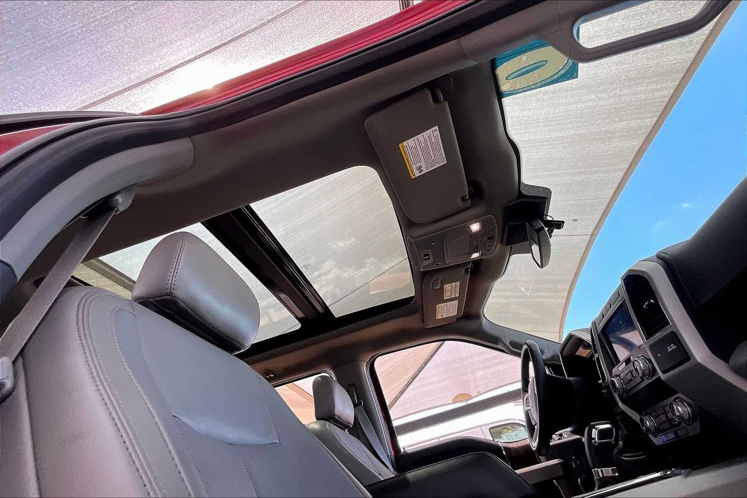 2020 Ford F-150 Lariat photo 13