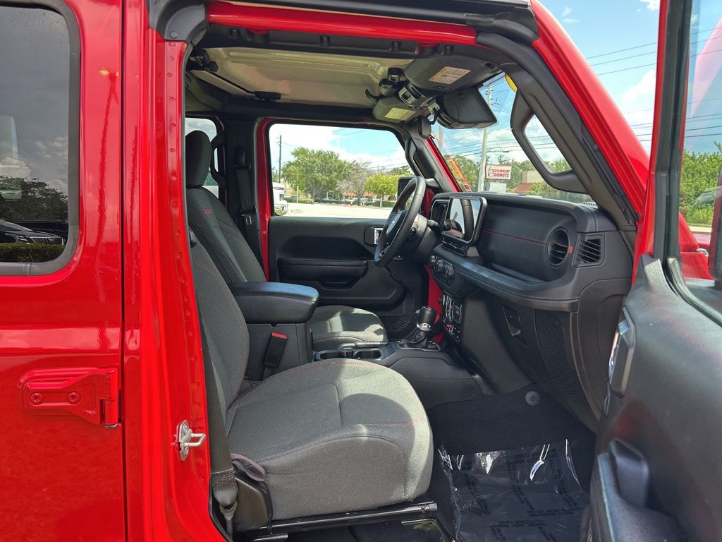 2024 Jeep Wrangler Rubicon photo 33