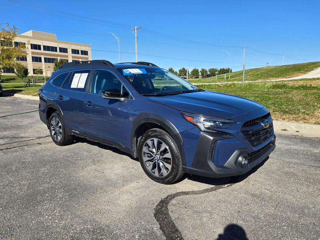 2024 Subaru Outback Limited's photo