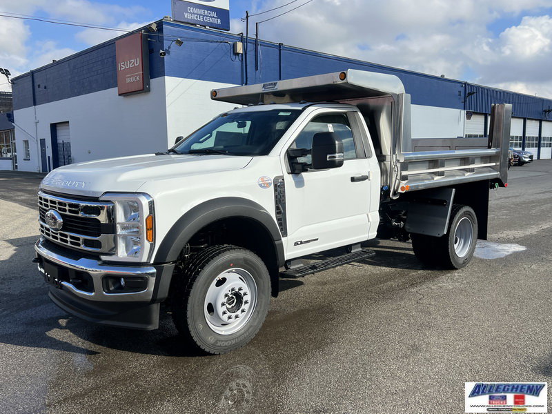 2024 Ford F-600 Super Duty Chassis Cab XL