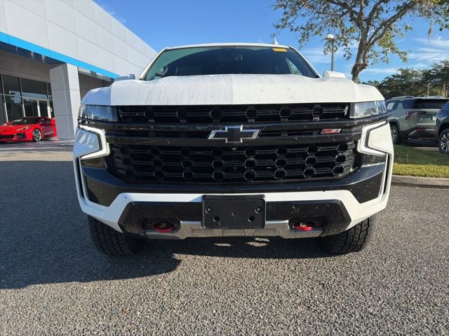 2021 Chevrolet Suburban Z71 photo 2