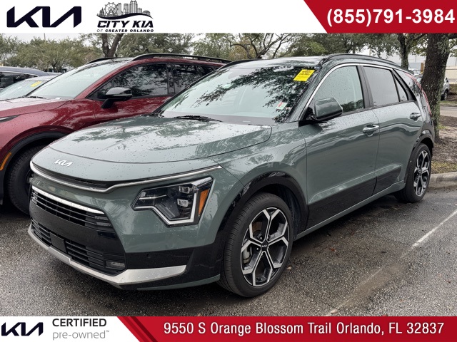 2023 Kia Niro SX Touring's photo
