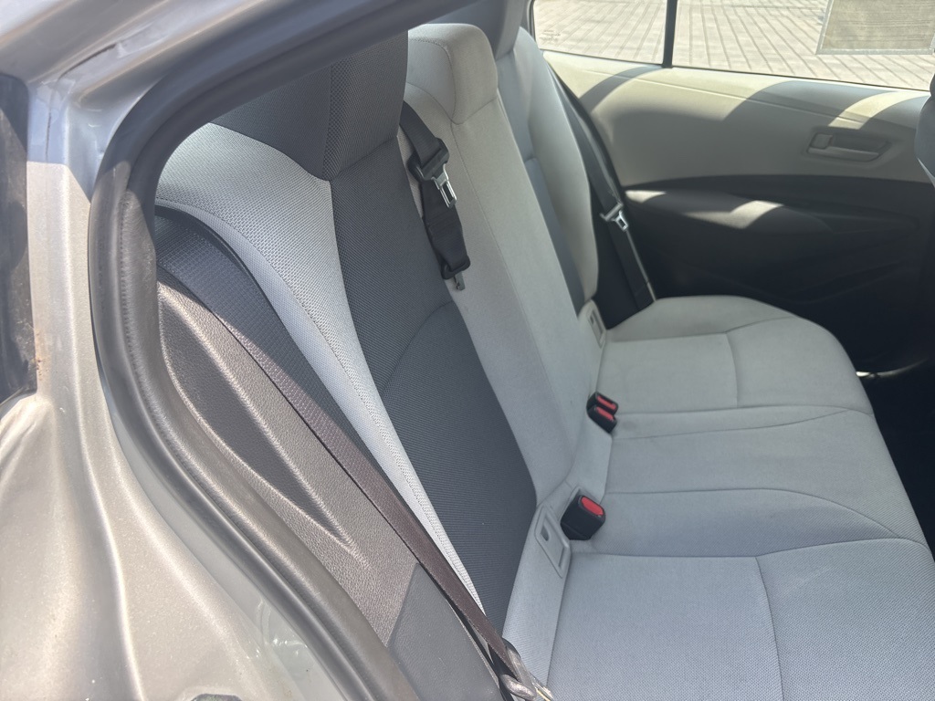 2022 Toyota Corolla L photo 11