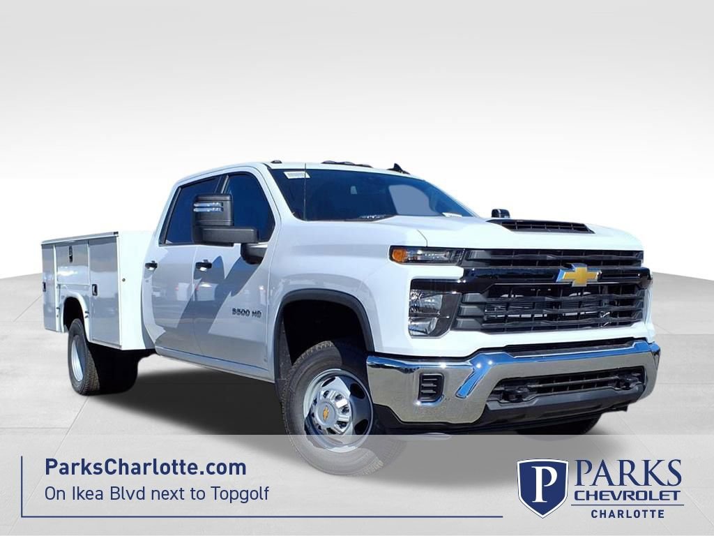 2026 Chevrolet Silverado LS's photo