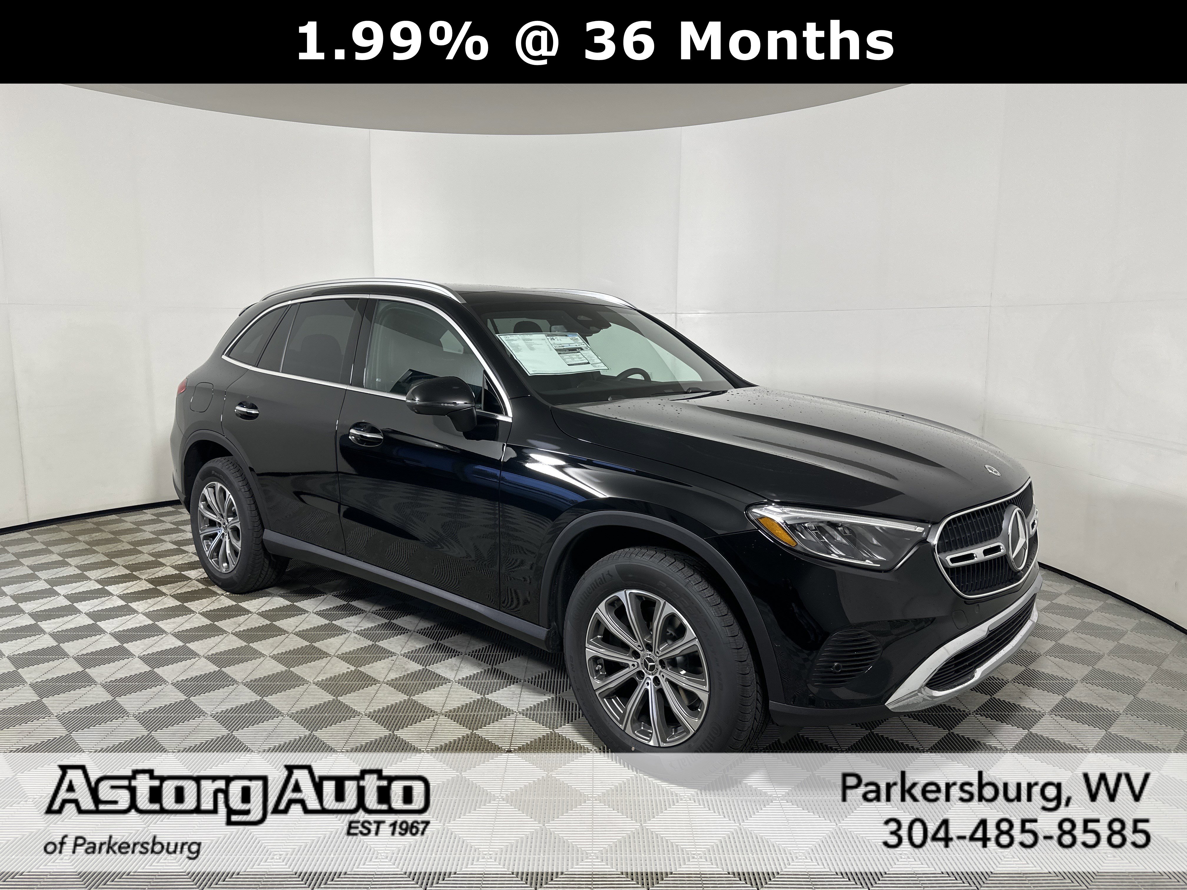 2026 Mercedes-Benz GLC Base's photo