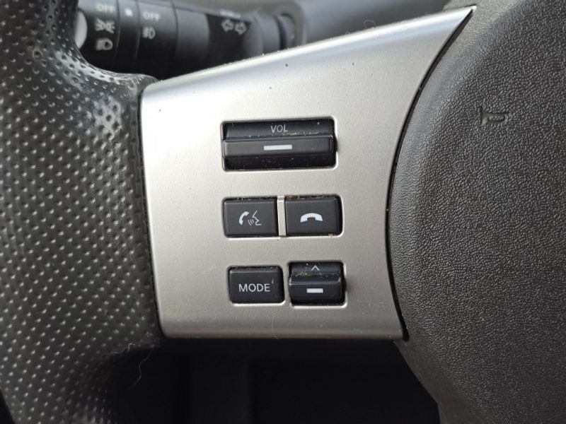 2021 Nissan Frontier SV photo 12