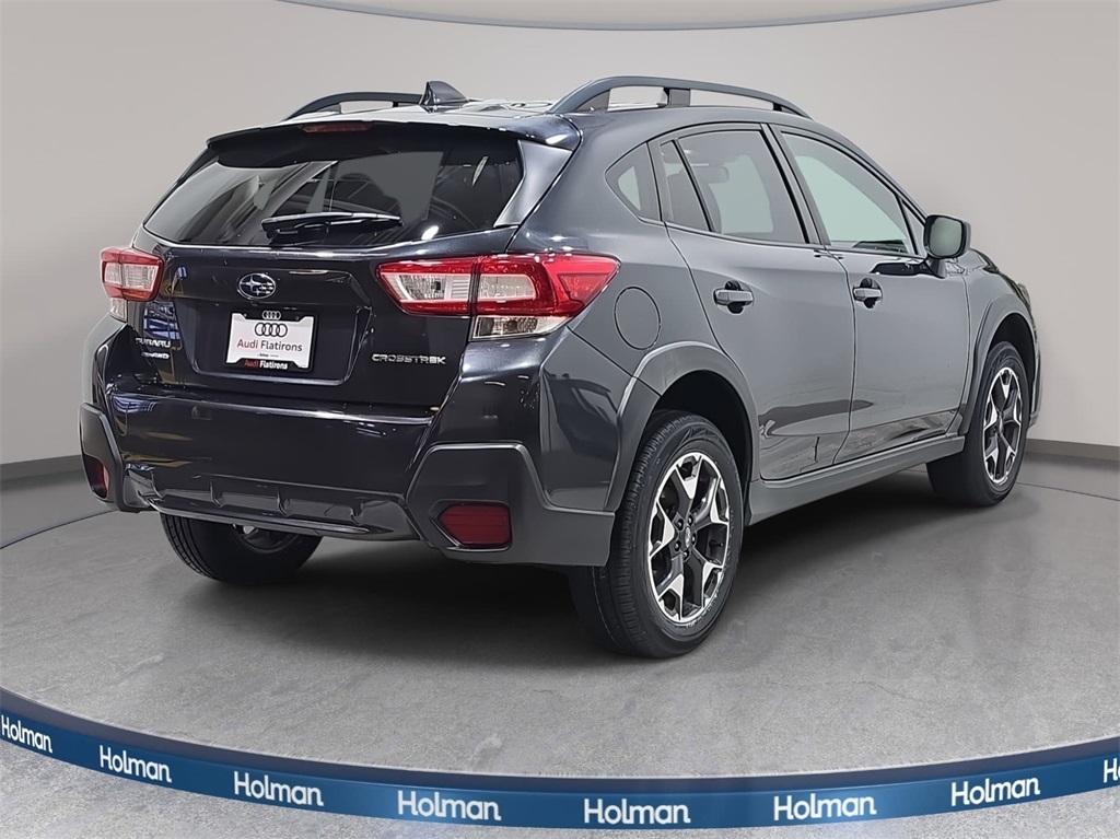 2019 Subaru Crosstrek 2.0i Premium photo 3