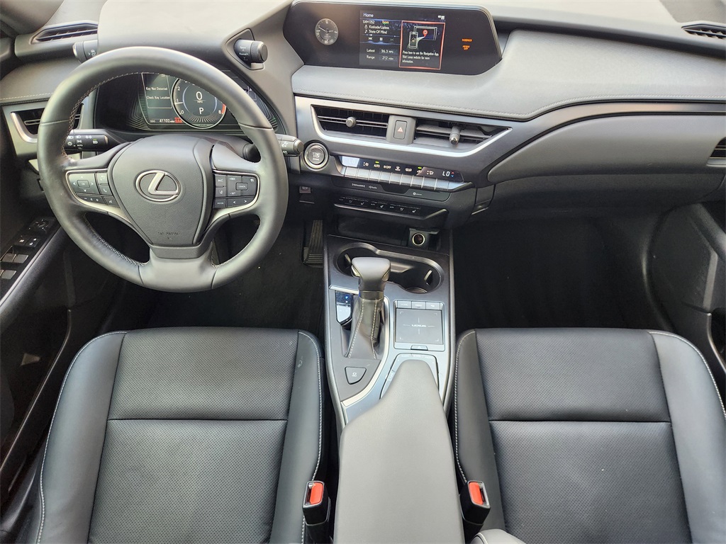2020 Lexus UX 200 Premium photo 23