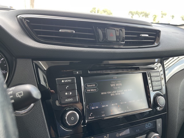 2022 Nissan Rogue Sport SV photo 13