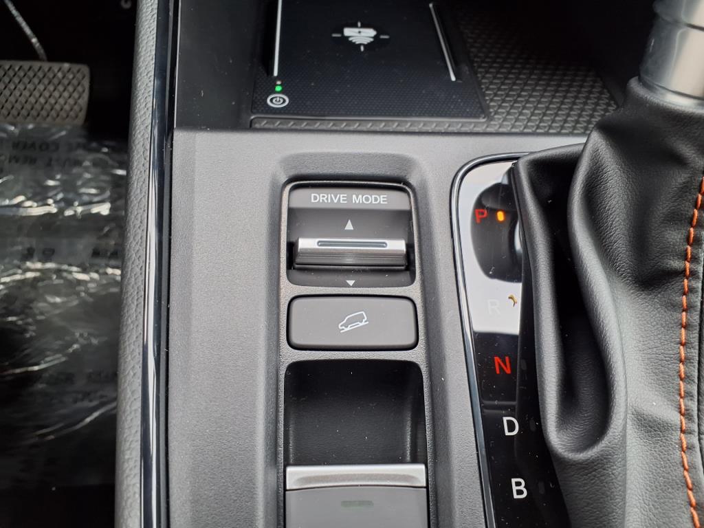 2026 Honda CR-V Hybrid Sport-L photo 12