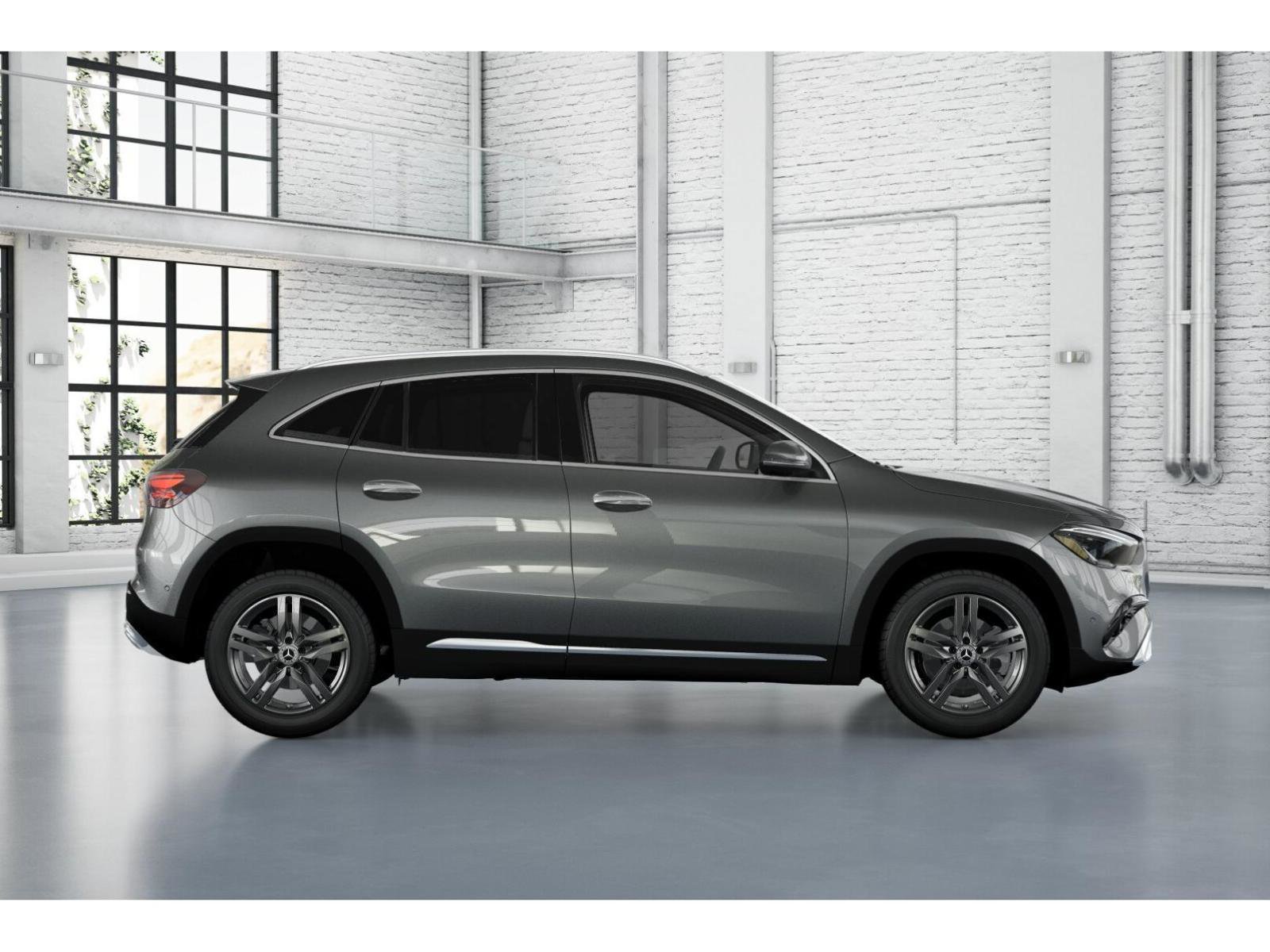 2026 Mercedes Benz GLA 250 4MATIC photo 2