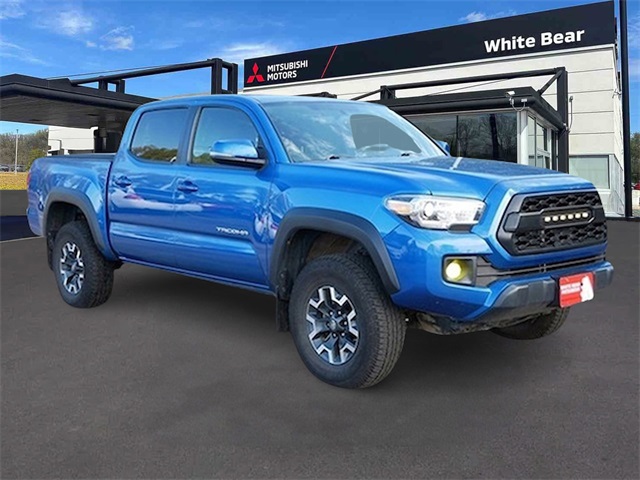 2017 Toyota Tacoma TRD Off Road's photo