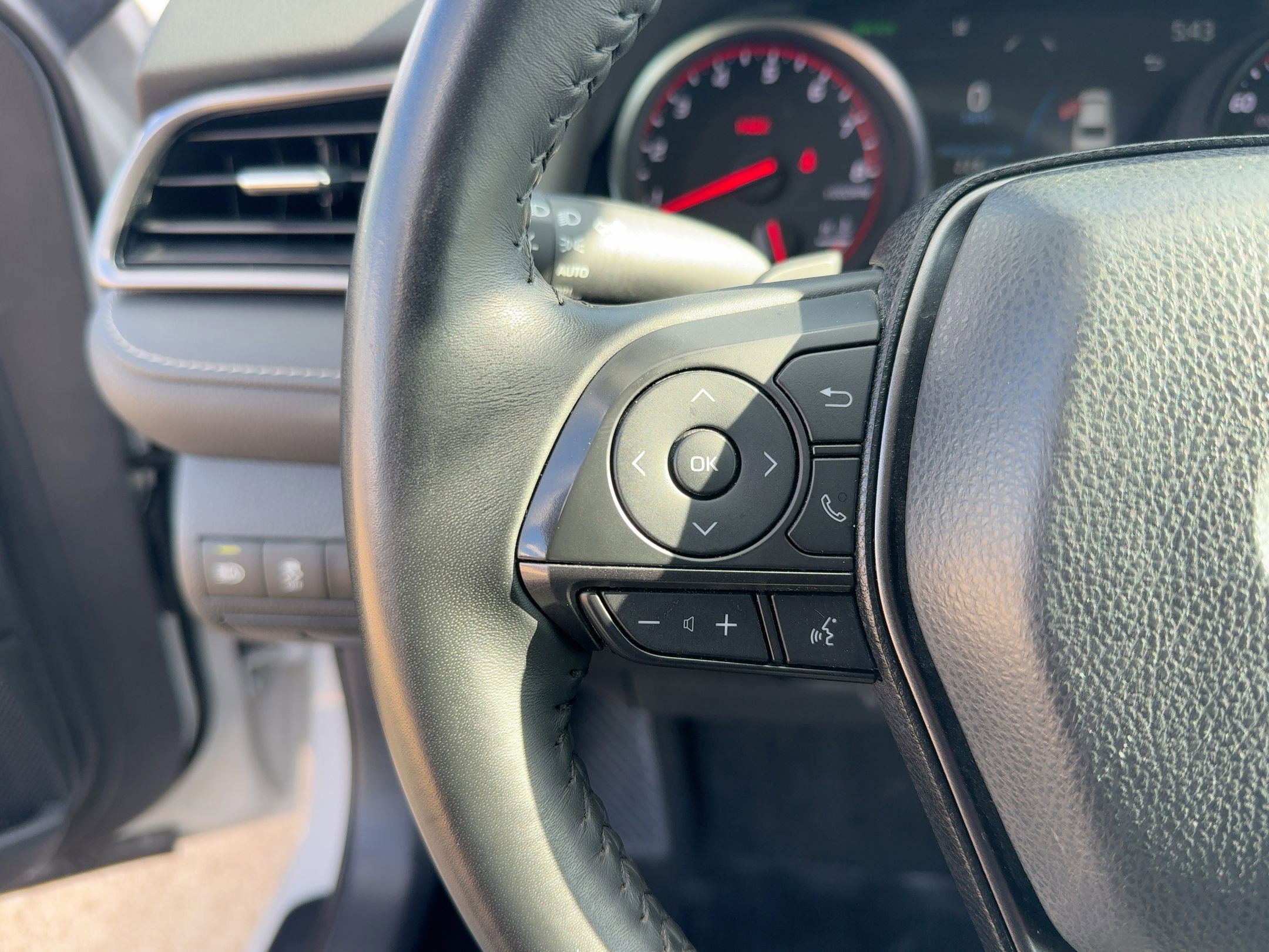 2024 Toyota Camry XSE photo 14