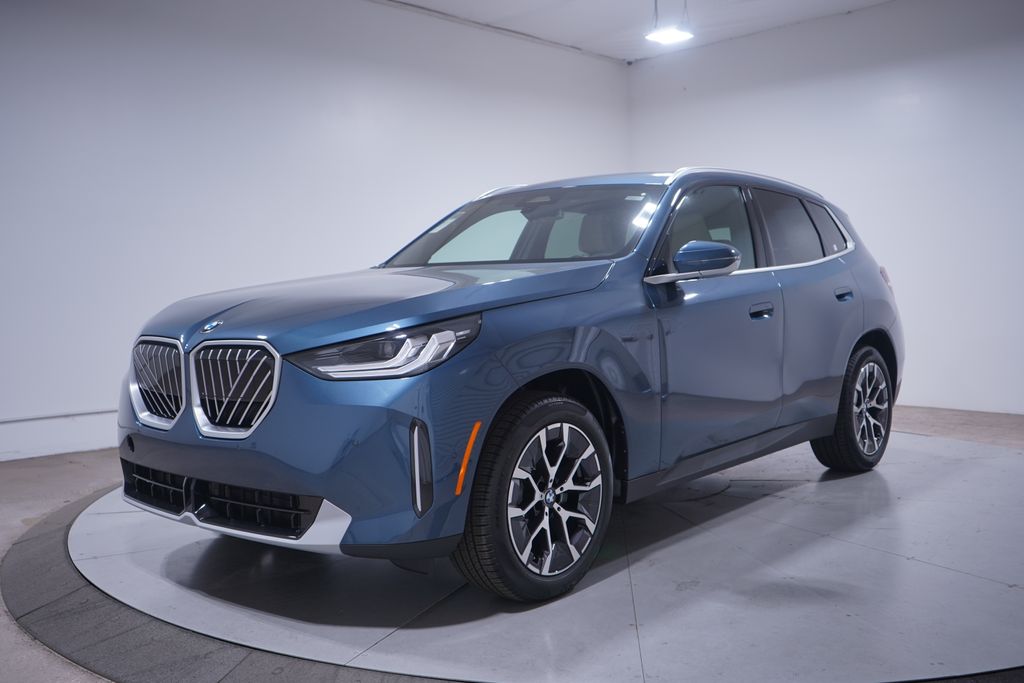 2026 BMW X3 30's photo