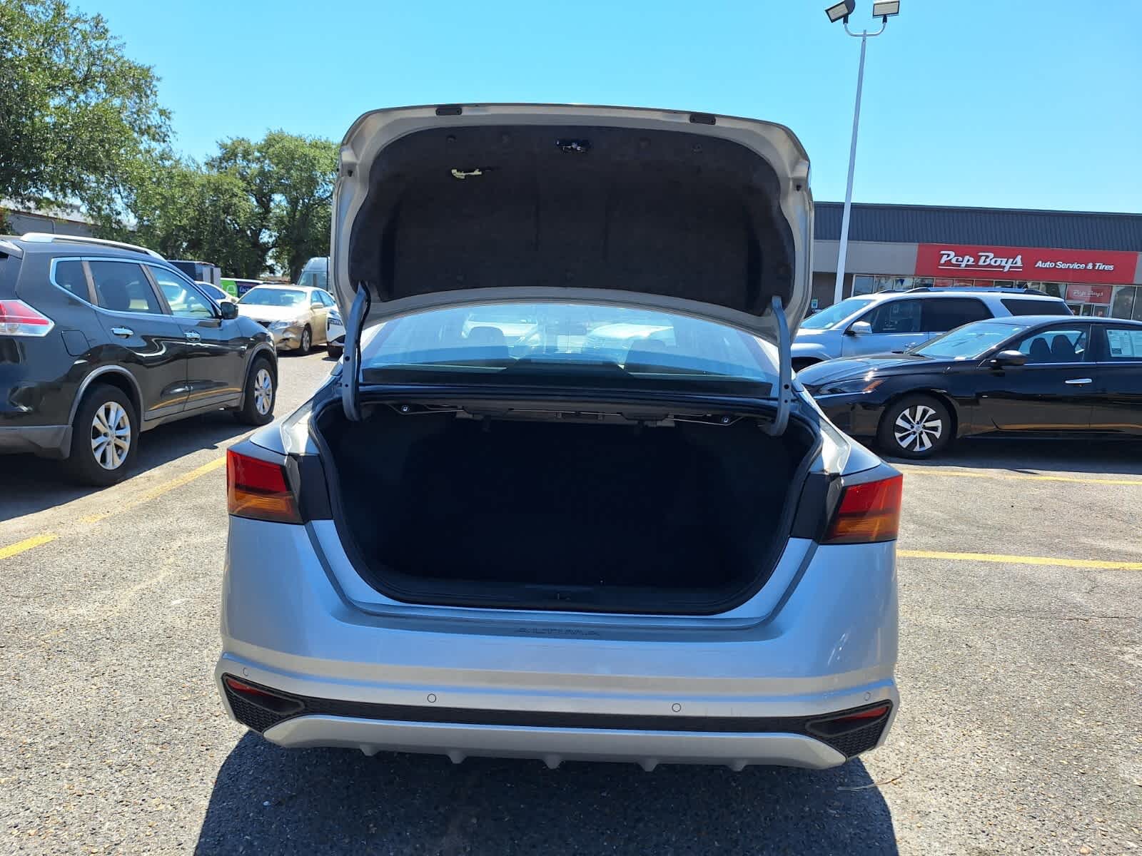 2024 Nissan Altima 2.5 SV photo 24