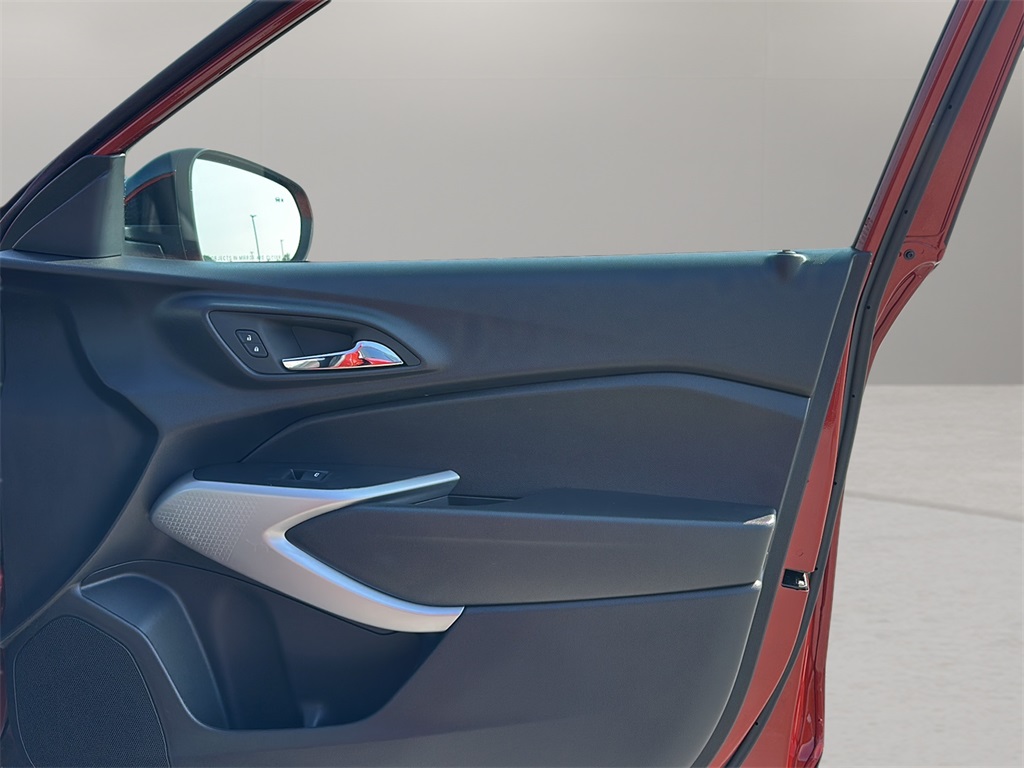 2024 Chevrolet Trax photo 22