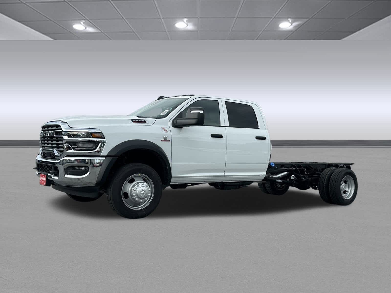 2026 Ram 5500 Tradesman photo 3