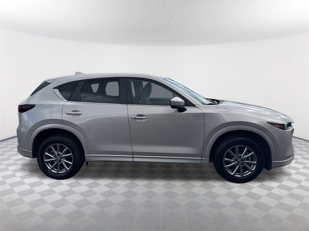 2025 Mazda CX-5 2.5 Select photo 4
