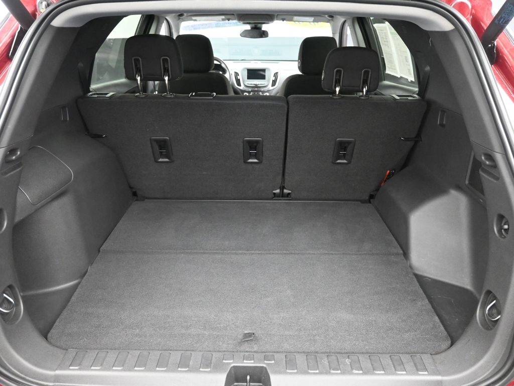 2020 Chevrolet Equinox LT photo 4