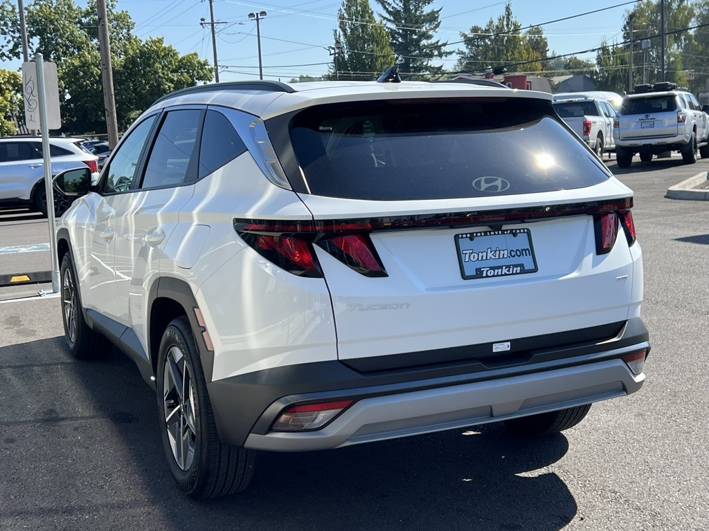 2025 Hyundai Tucson SEL photo 3
