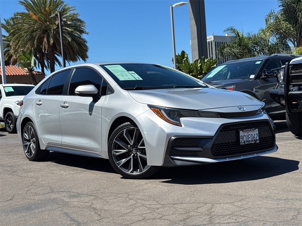 2022 Toyota Corolla XSE photo 2