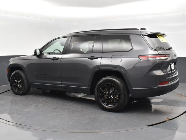 2024 Jeep Grand Cherokee Altitude photo 8