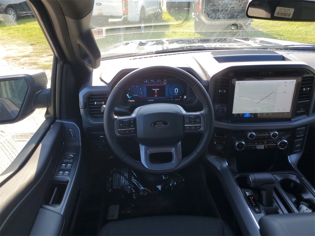 2025 Ford F-150 XLT photo 22