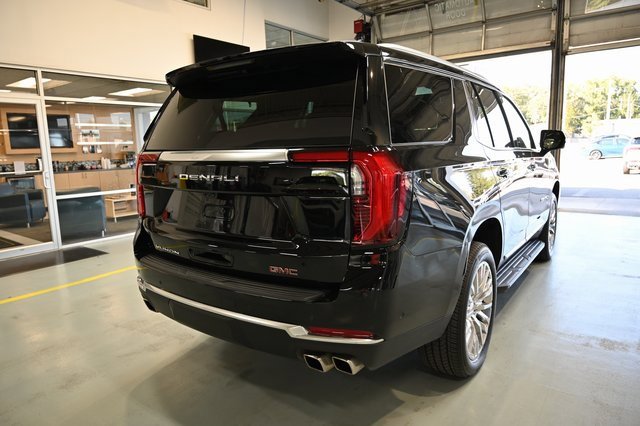 2025 Gmc Yukon Denali photo 3