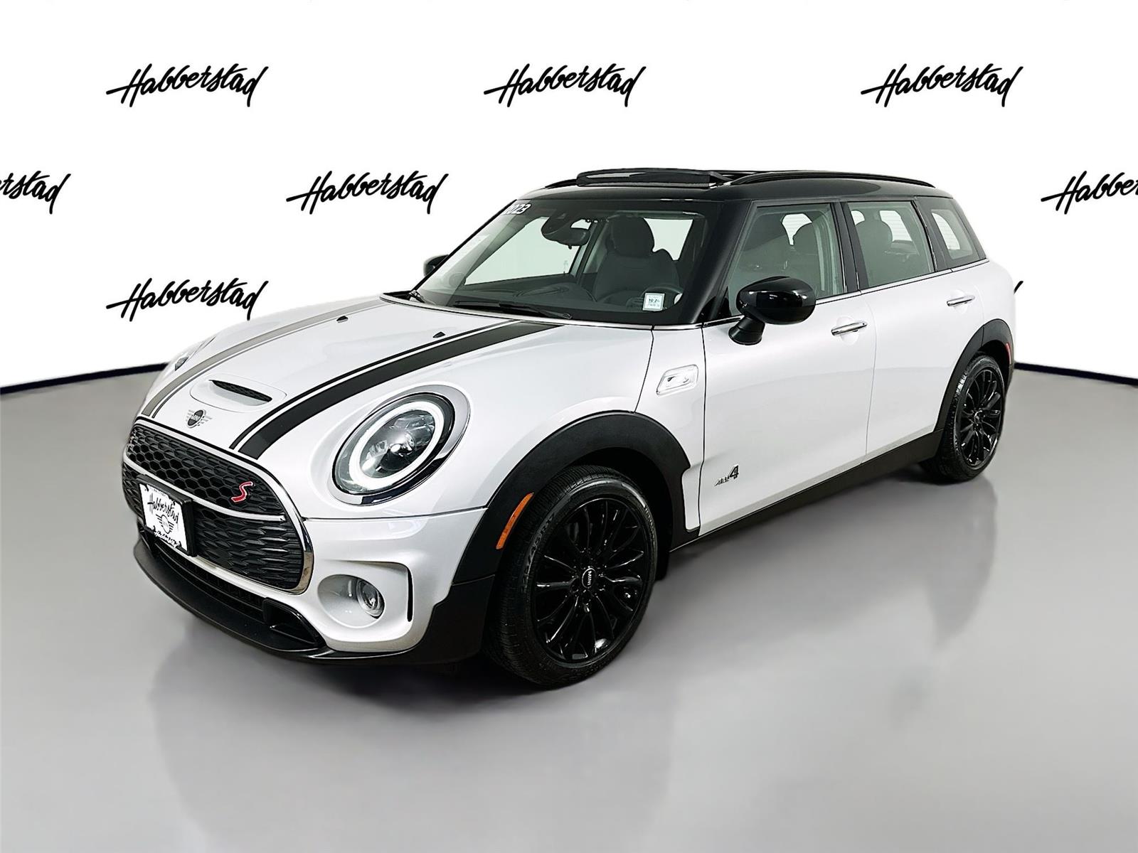 2023 MINI Clubman S's photo
