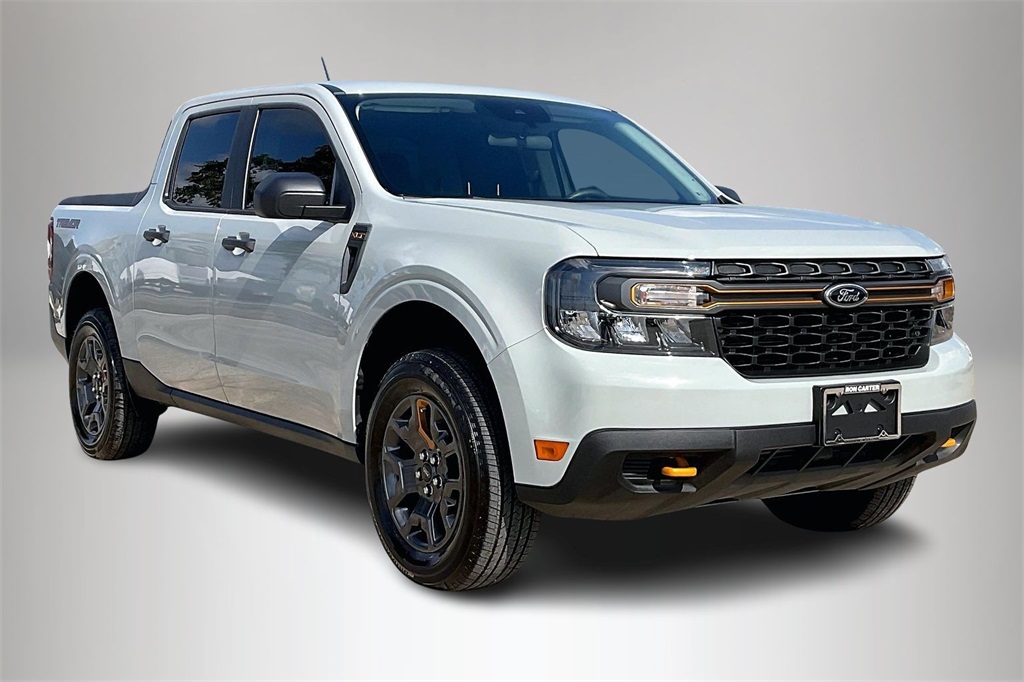 2023 Ford Maverick XLT's photo