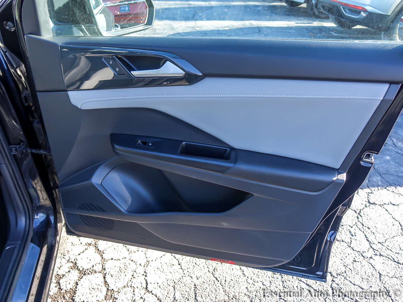 2023 VOLKSWAGEN TAOS - Image 21