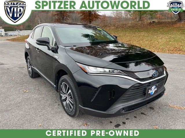 2021 Toyota Venza LE's photo