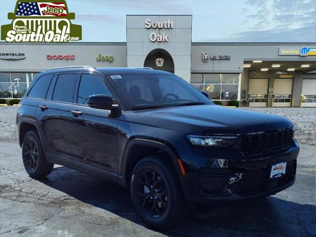 2025 Jeep Grand Cherokee Altitude's photo