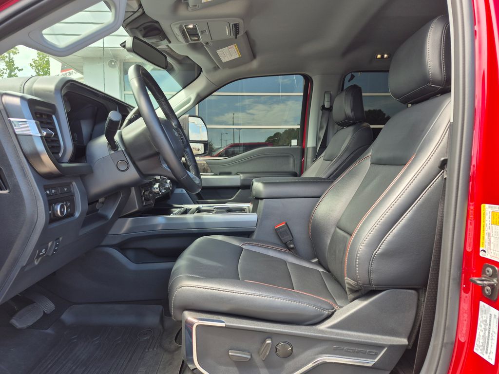 2024 Ford F-250 photo 18