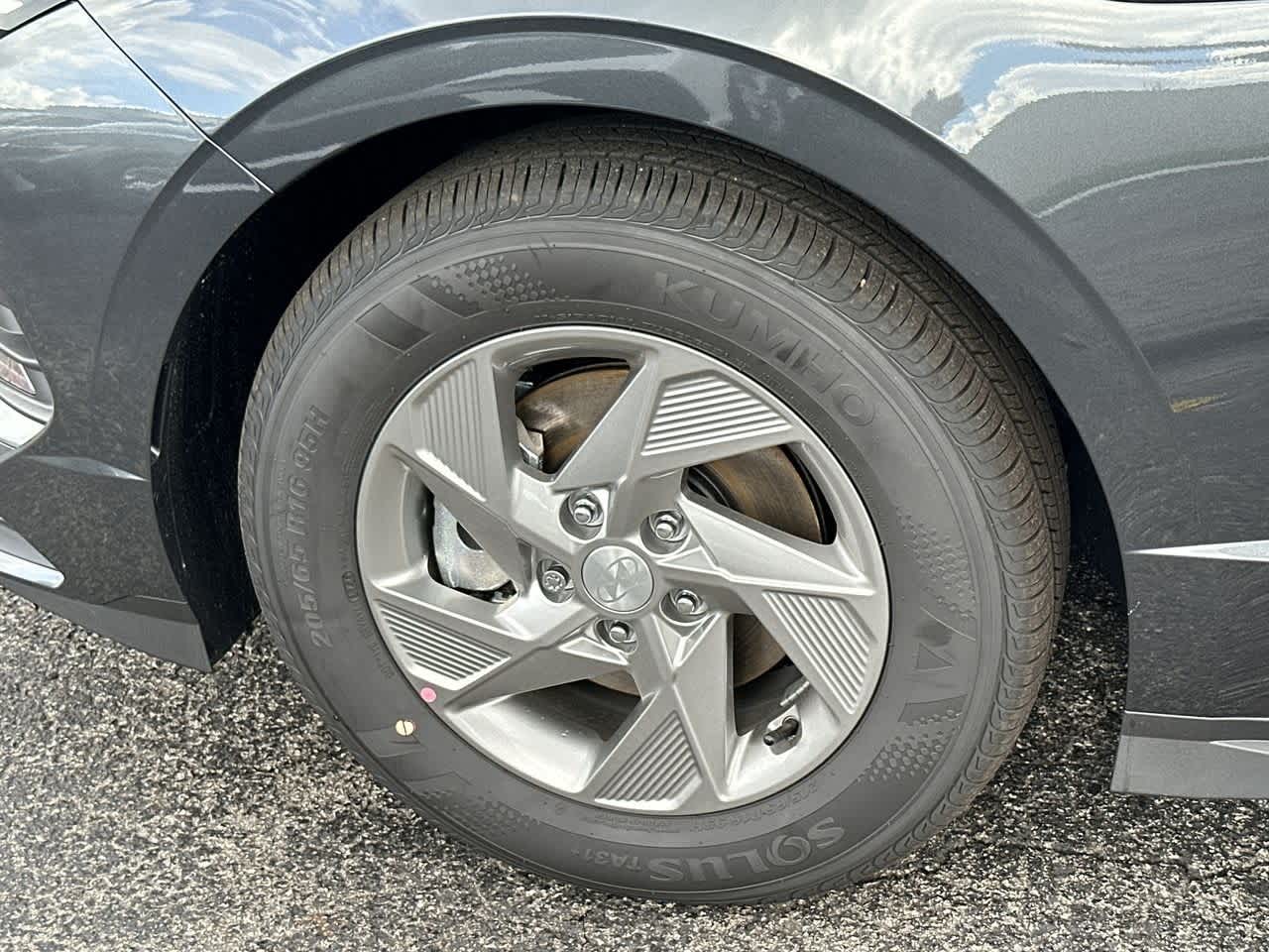 2026 Hyundai Sonata SE photo 11