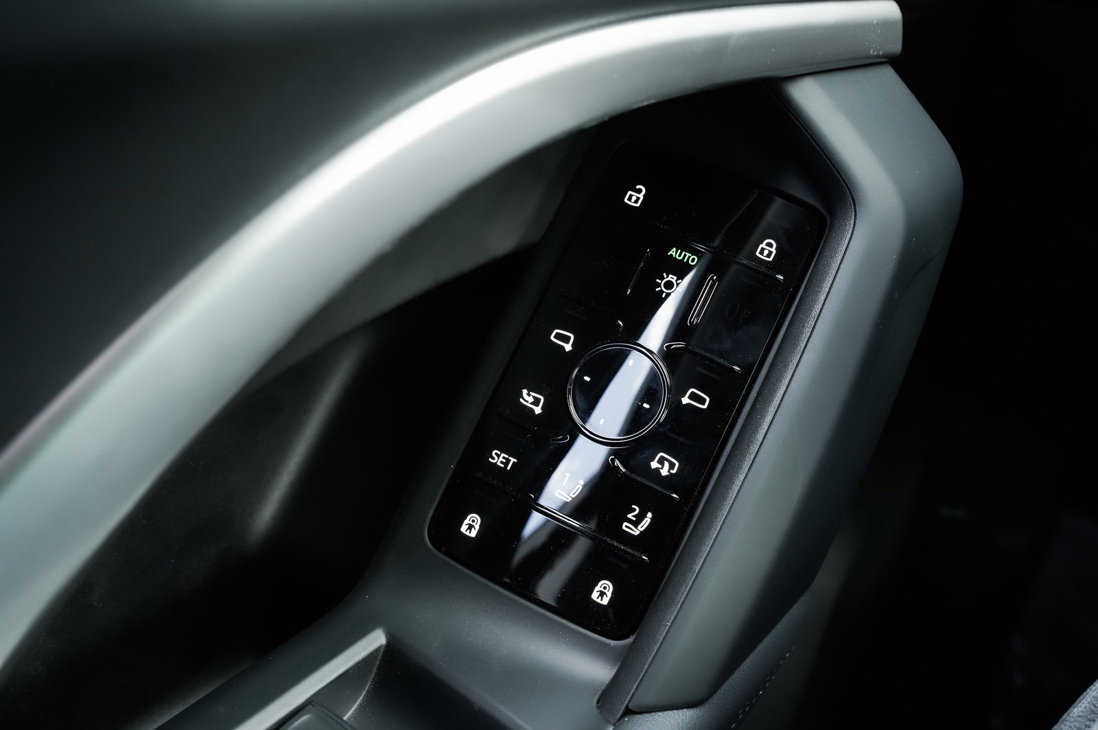 2025 Audi Q5 Premium photo 17