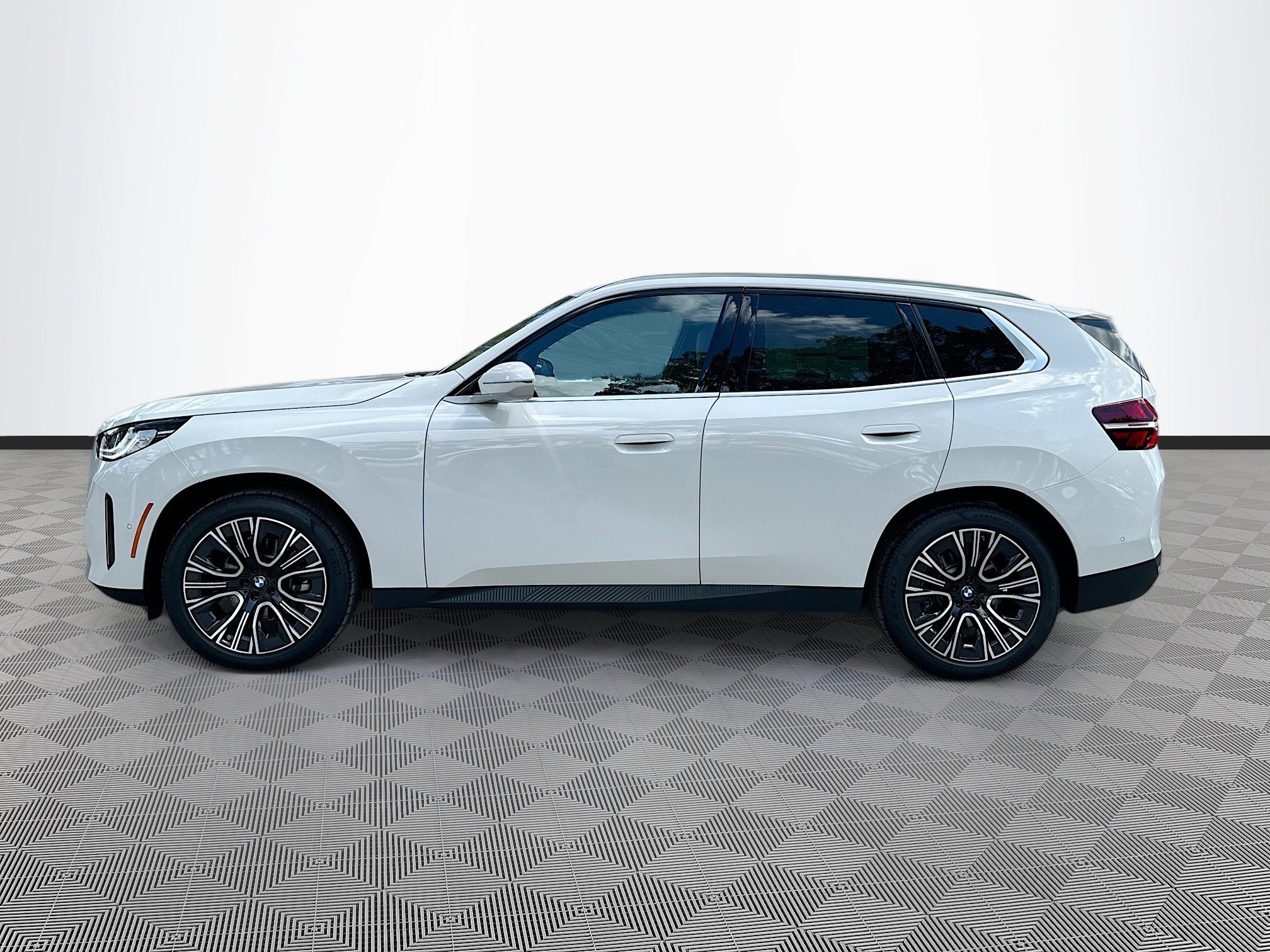2026 Bmw X3 photo 2
