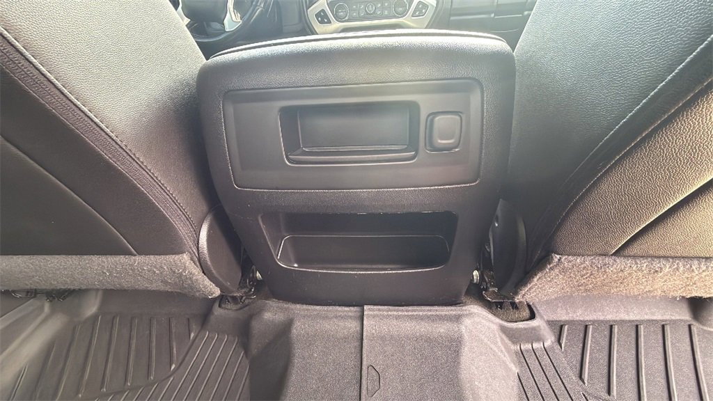 2016 Gmc Sierra 1500 SLT photo 17
