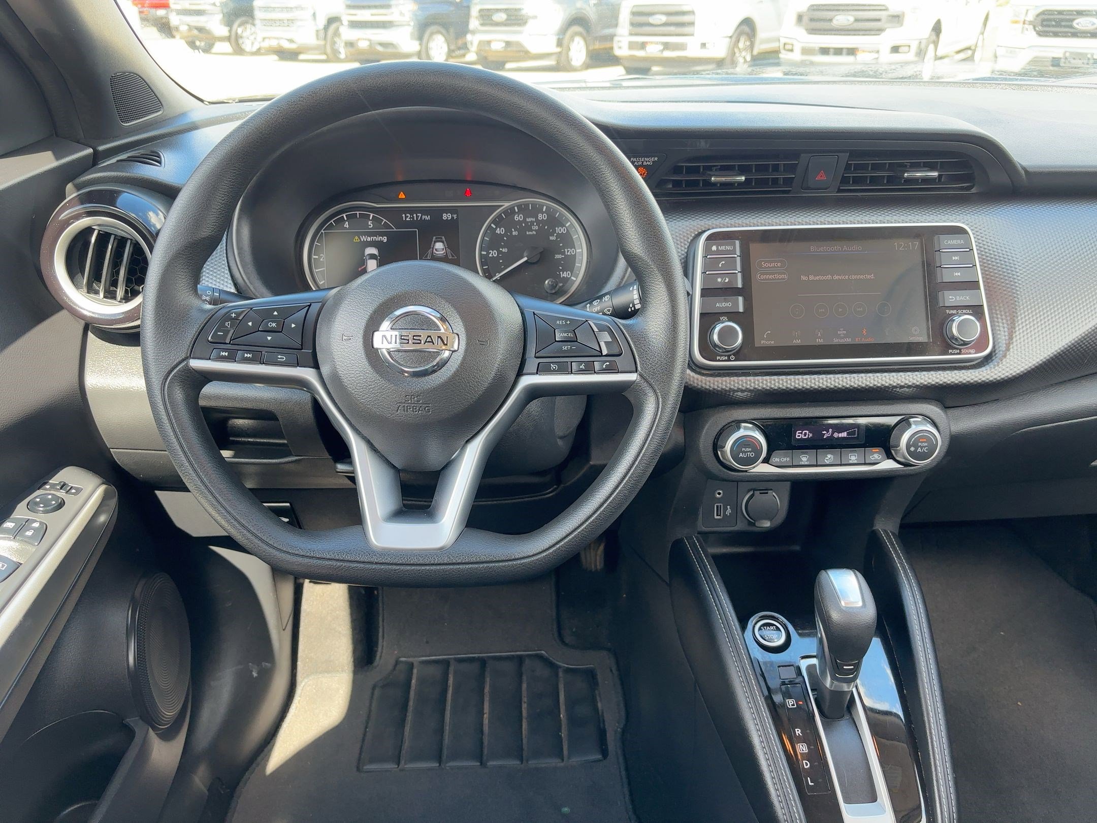 2020 Nissan Kicks SV photo 23
