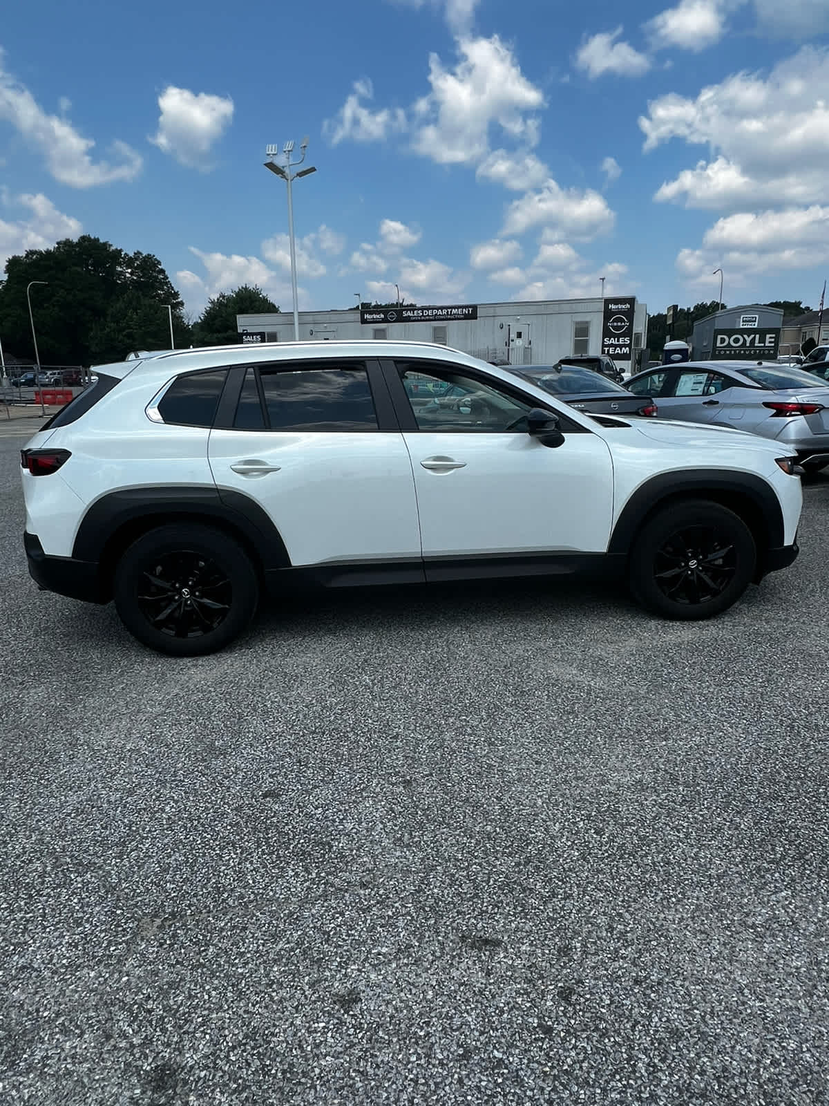 2024 Mazda CX-50 2.5 S Preferred photo 3