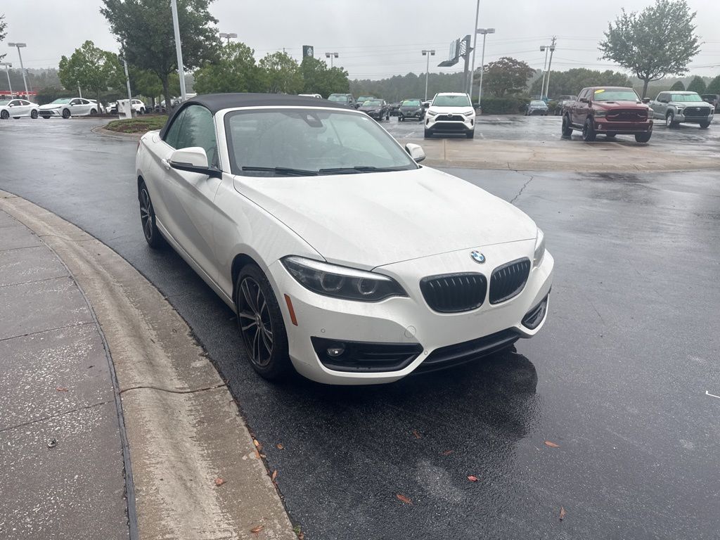 2020 Bmw 230i xDrive Convertible photo 3