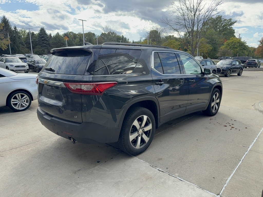 2020 Chevrolet Traverse Leather photo 4