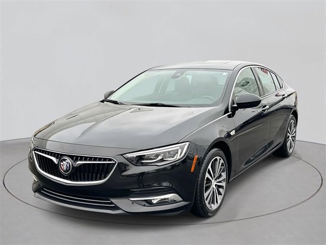 2019 Buick Regal Sportback Essence's photo