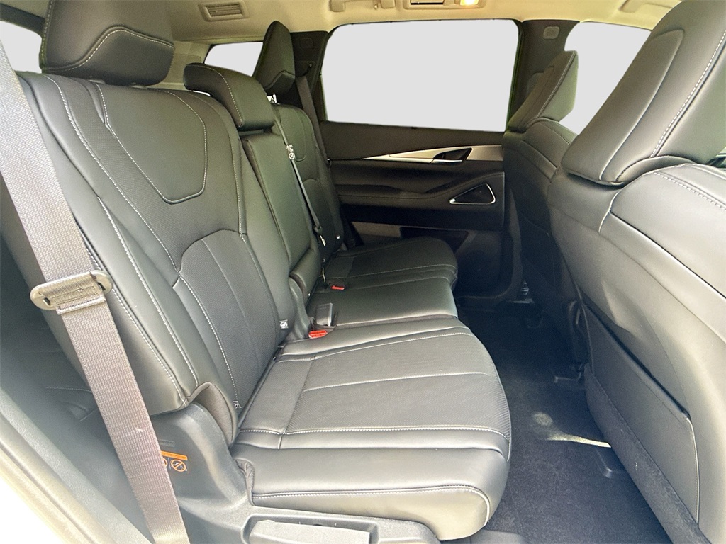 2026 Infiniti QX60 Luxe photo 27