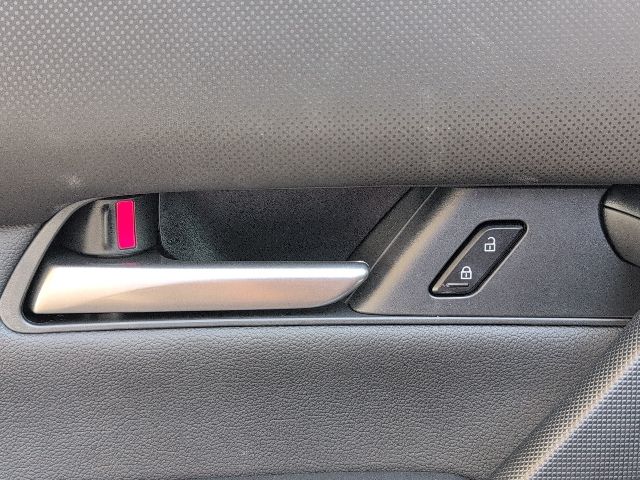 2025 Mazda CX-50 2.5 Select photo 20