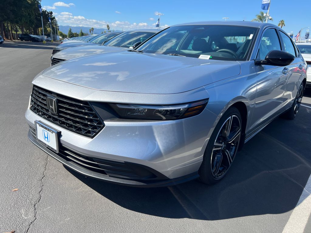 2025 Honda Accord Hybrid Sport's photo