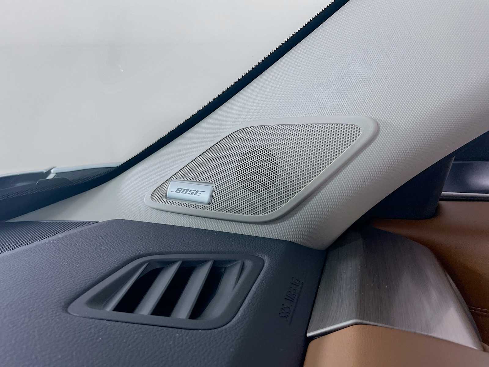 2022 Nissan Pathfinder Platinum photo 17