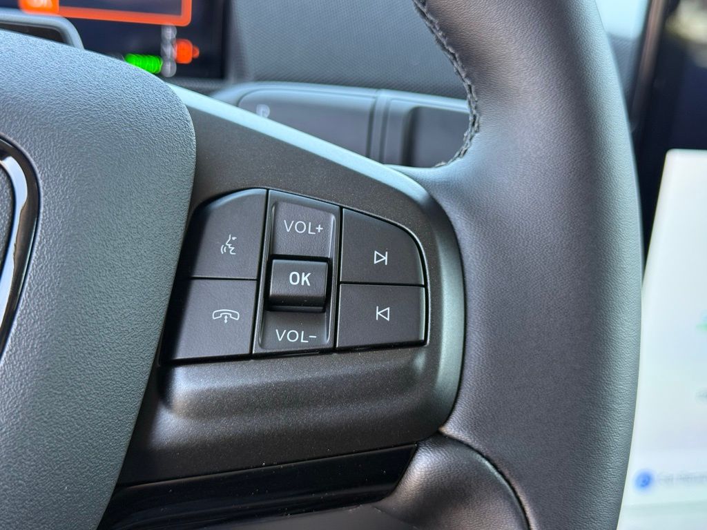 2025 Ford Mustang Mach-E Select photo 12