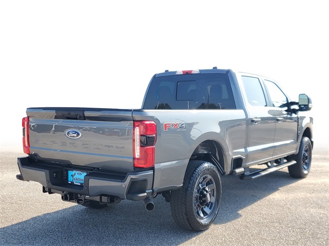 2026 Ford F-250 XL photo 4
